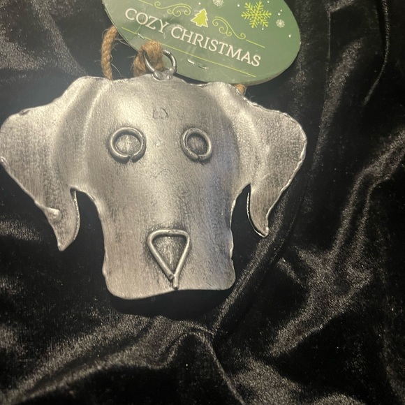 NWT Cozy Christmas Metal Dog Head with Bell Christmas Ornament - Picture 7 of 7